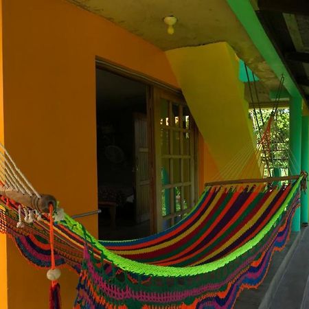 La Casa Naranja Hotel Brig Bay Eksteriør billede